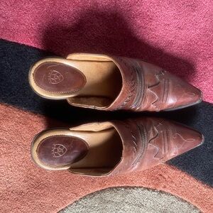 Ariat shoes